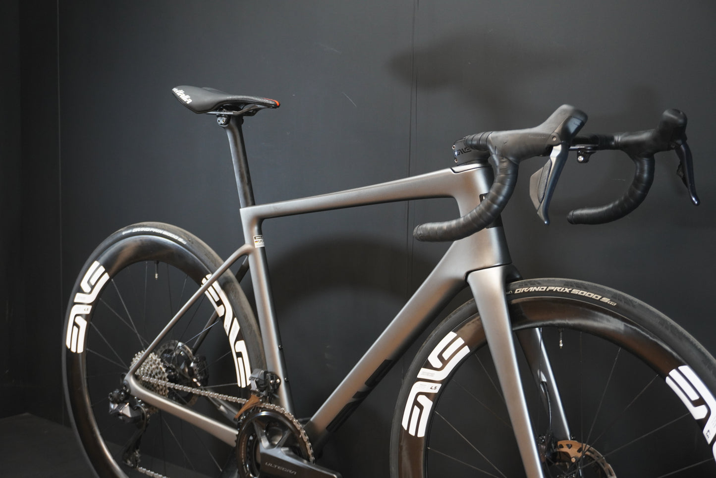 ENVE Melee Ultegra Di2 Carbon Disc Road Bike 2024 - 56cm