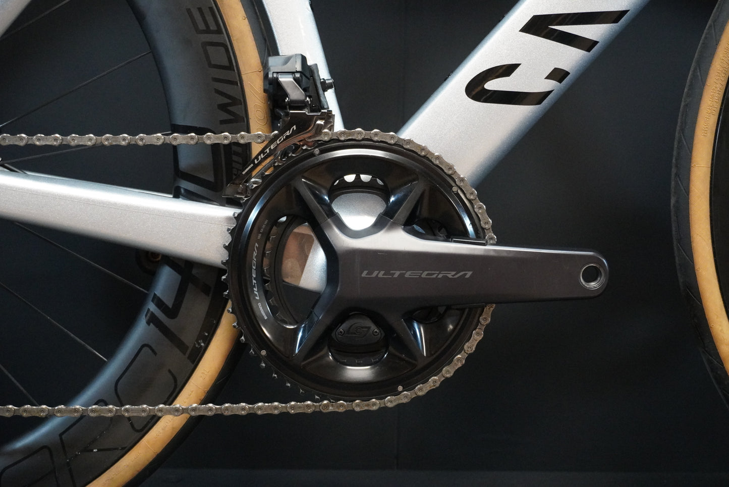 Canyon Aeroad CF SLX 8 Di2 P/M Carbon Disc Road Bike 2024 - Large