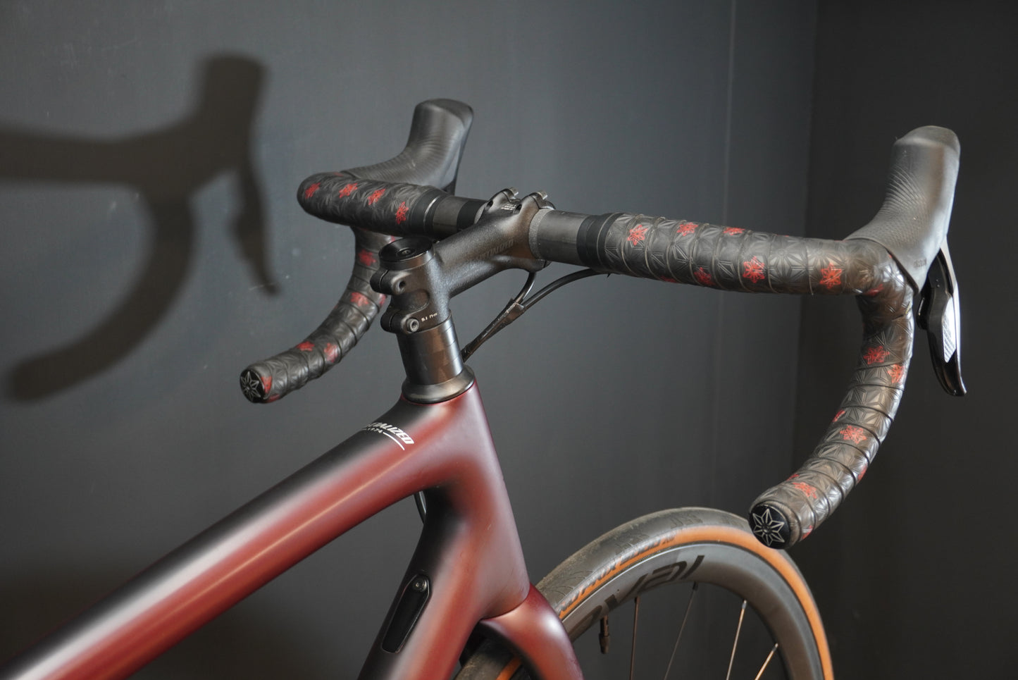 Specialized Aethos Pro Force AXS P/M Carbon Road Bike 2023 - 56cm
