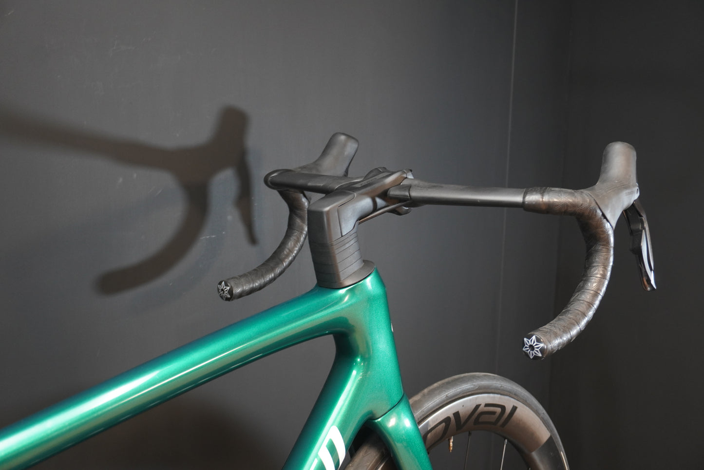 Specialized Tarmac SL8 Pro Di2 & P/M Carbon Disc Road Bike 2024 - 56cm