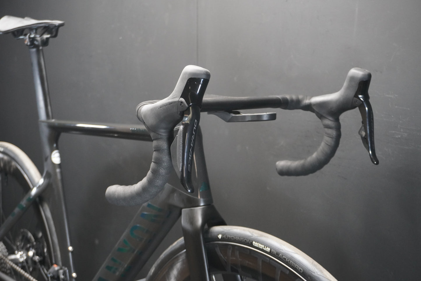 Canyon Aeroad CFR Dura-Ace Di2 Carbon Disc Road Bike 2024 - Medium