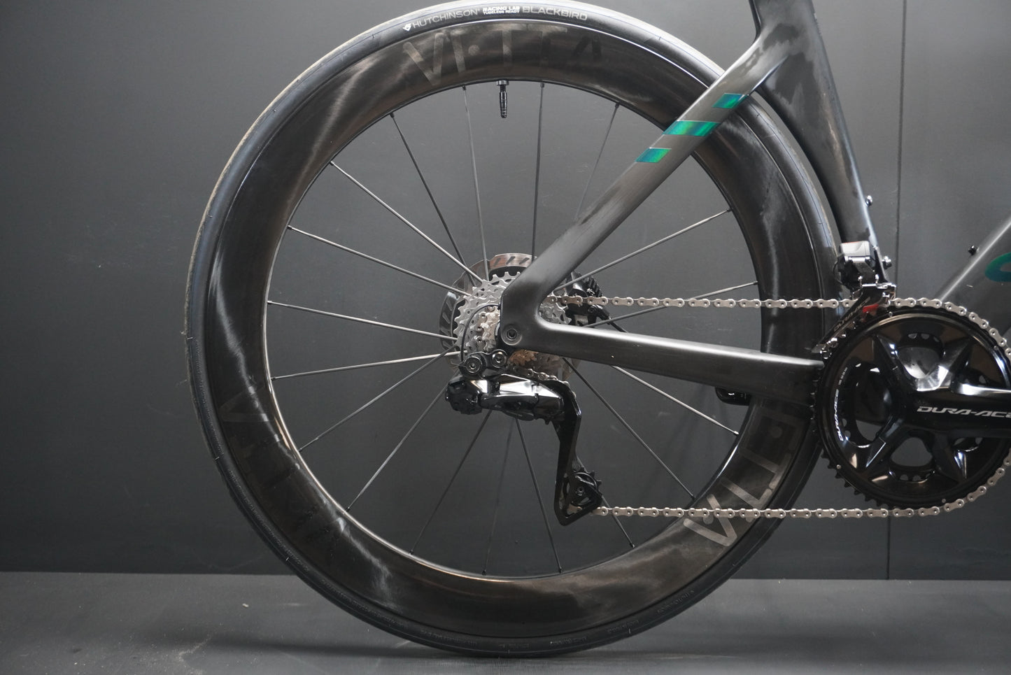 Canyon Aeroad CFR Dura-Ace Di2 Carbon Disc Road Bike 2024 - Medium