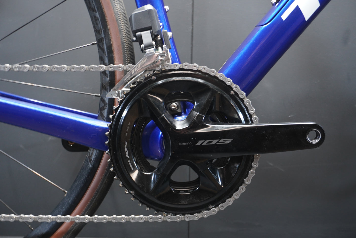 Trek Domane SL6 Gen 4 105 Di2  Carbon Disc Road Bike 2024 - 56cm
