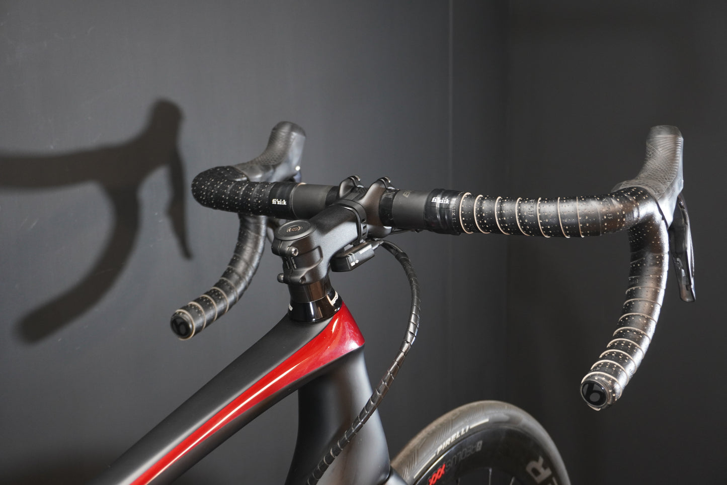 Trek Emonda SLR Ultegra Di2 Carbon Disc Road Bike - 2022 - 56cm