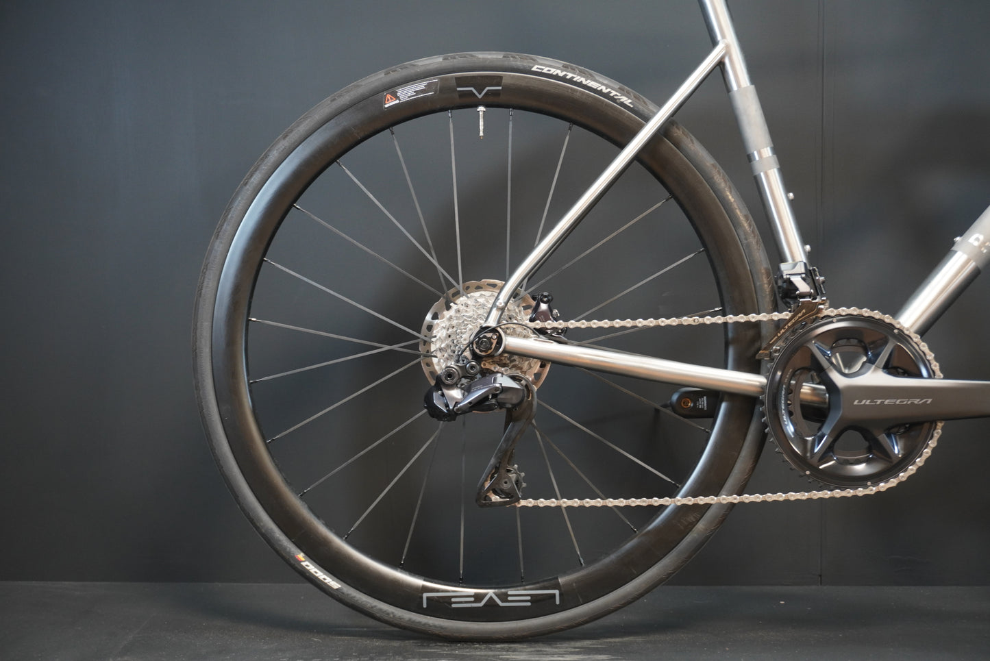 Ribble Endurance Ti Pro Ultegra Di2 Disc Road Bike 2021 - Large