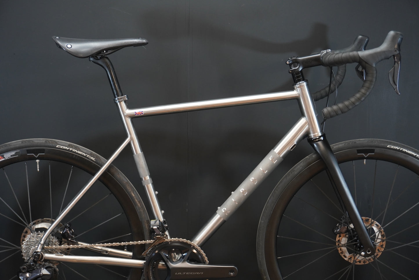Ribble Endurance Ti Pro Ultegra Di2 Disc Road Bike 2021 - Large