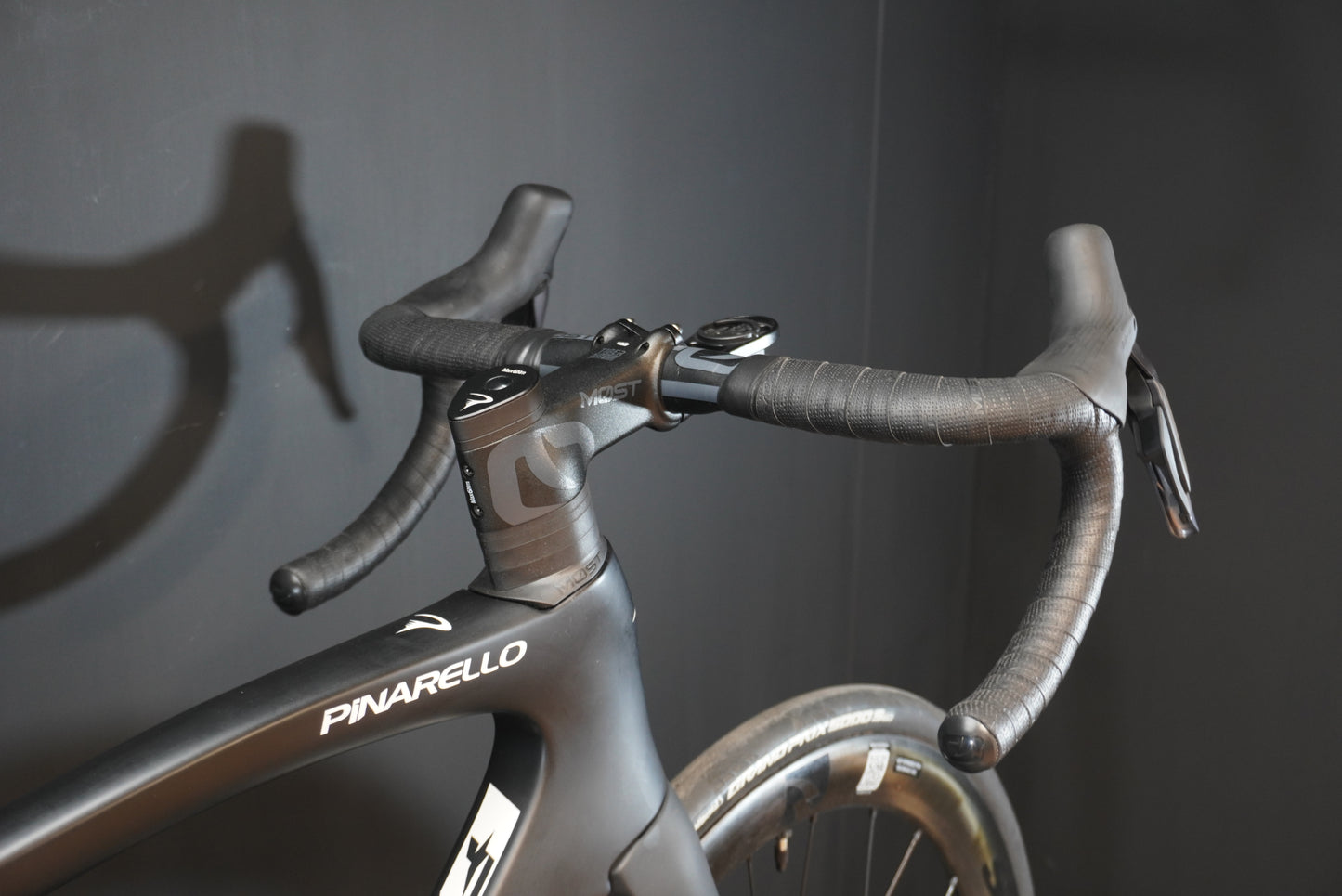 Pinarello F9 Fastest Green Ultegra Di2 Carbon Disc Road Bike 2025 - 545mm
