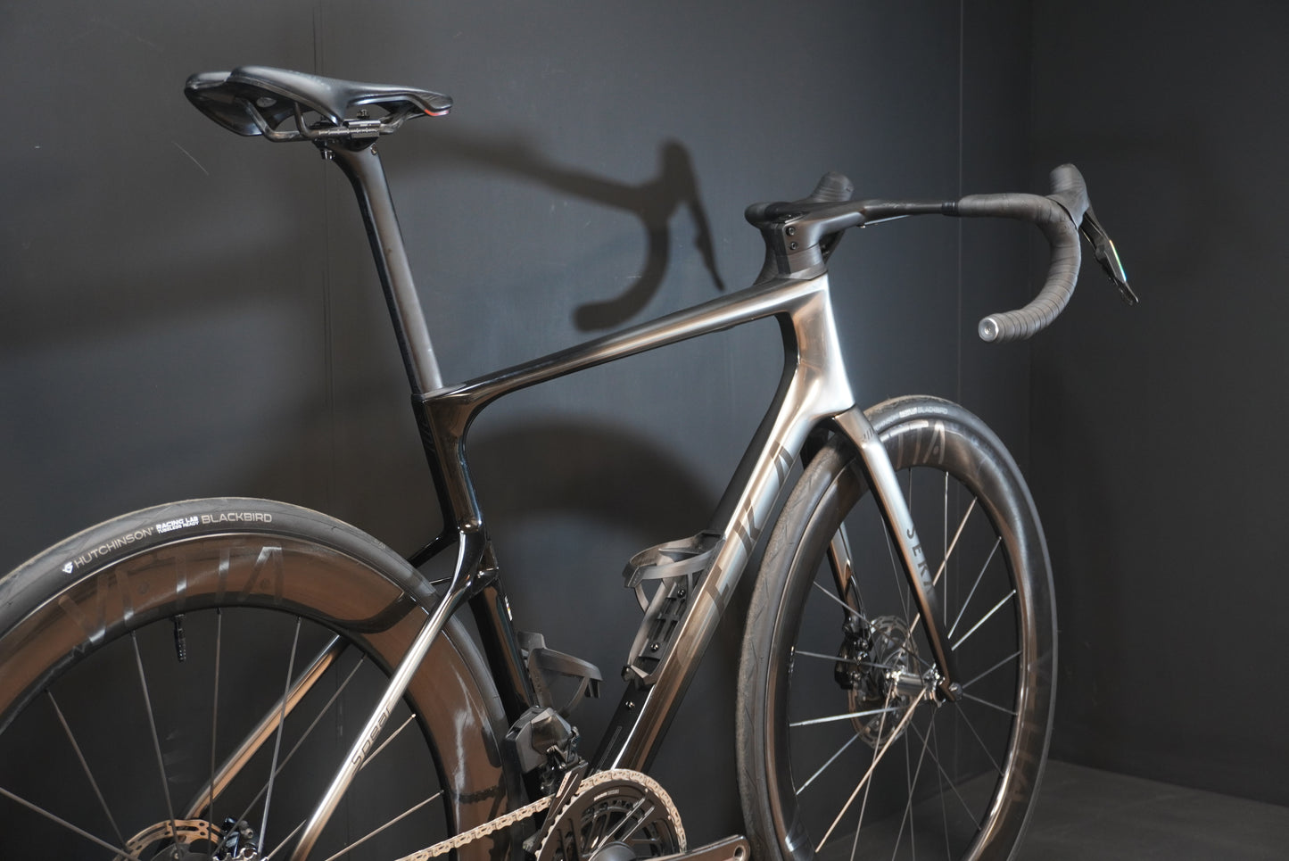Seka Spear RDC Chronos SRAM Force E1 AXS & P/M Carbon Disc Road Bike  - LR 7.2Kg