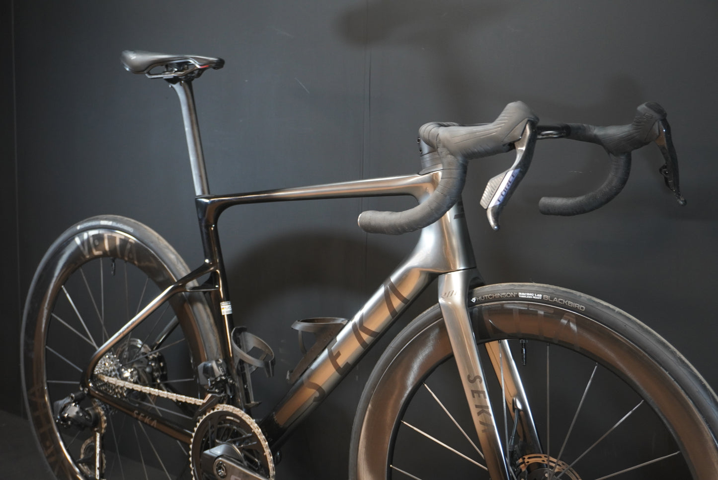 Seka Spear RDC Chronos SRAM Force E1 AXS & P/M Carbon Disc Road Bike  - LR 7.2Kg