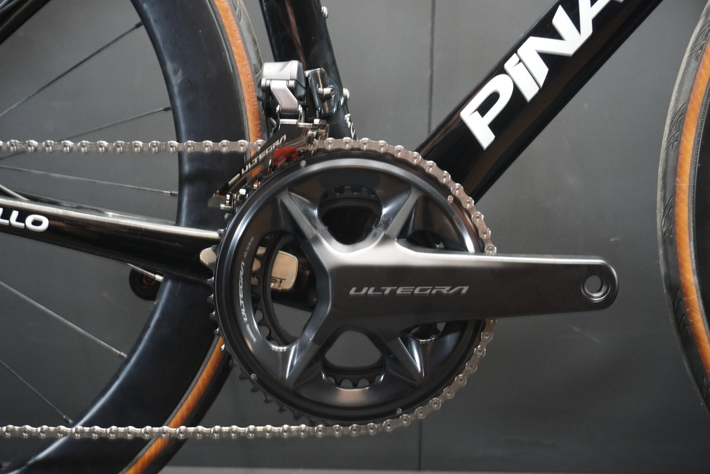 Pinarello Dogma F10 Disc Carbon Disc Road Bike 2018 - 46cm
