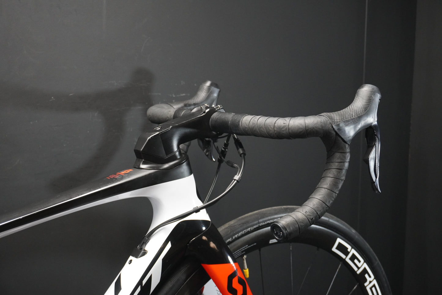 Scott Foil 10 Carbon Disc Road Bike 2018 - X-Small