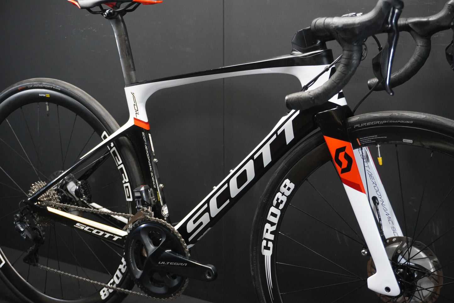 Scott Foil 10 Carbon Disc Road Bike 2018 - X-Small