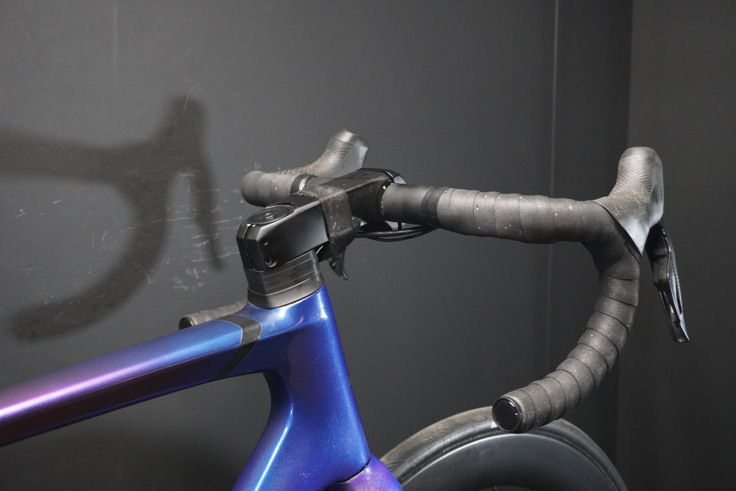 Lapierre Xelius SL 8.0 Di2 Carbon Disc Road Bike 2023 - Large