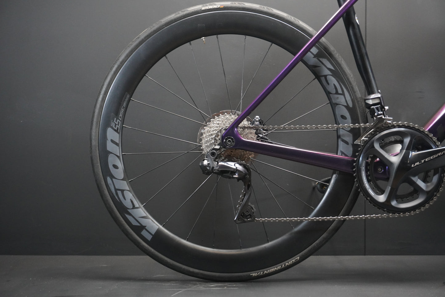 Lapierre Xelius SL 8.0 Di2 Carbon Disc Road Bike 2023 - Large