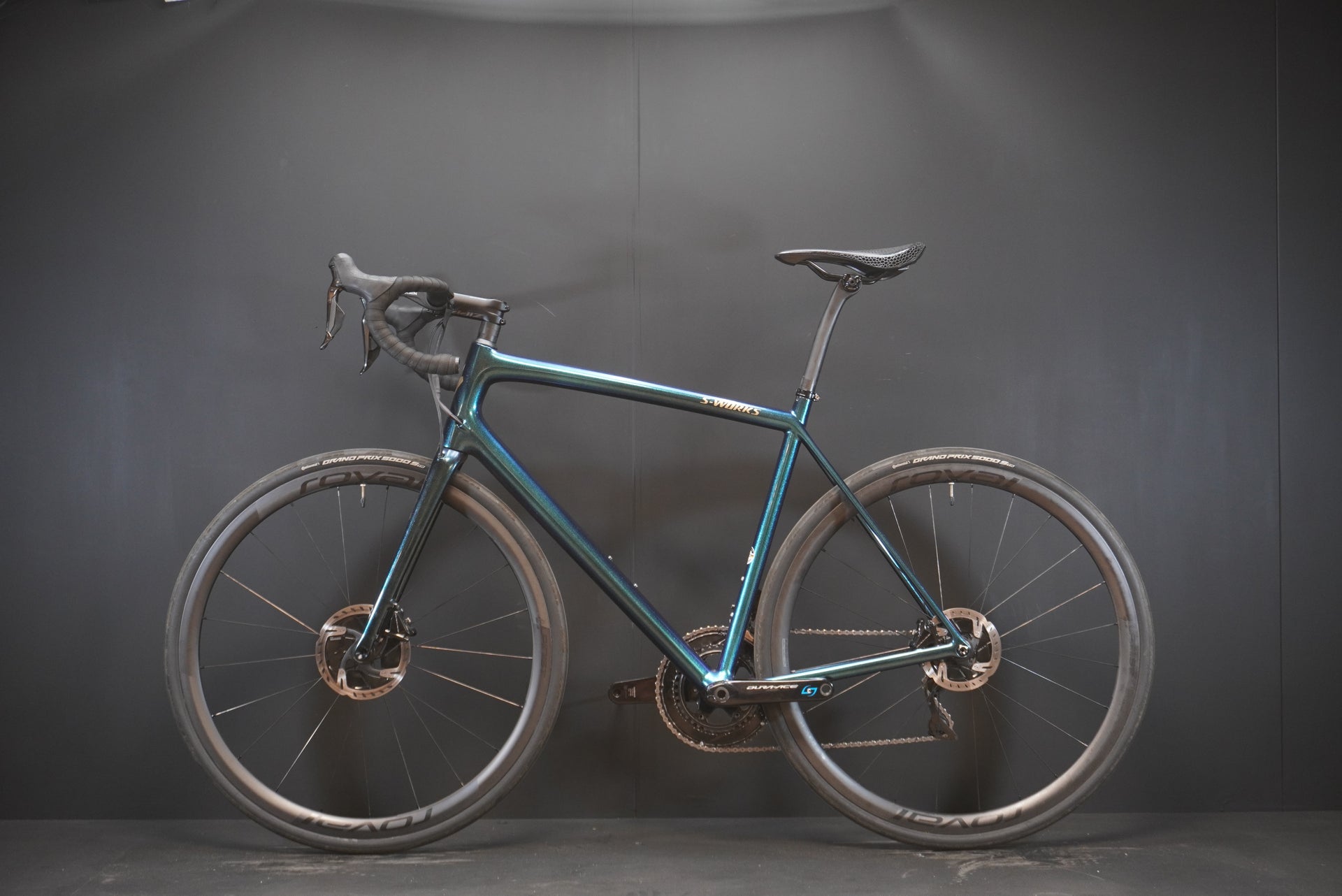 Specialized S-Works Aethos Dura-Ace Di2 & P/M Carbon Disc Road Bike 2021 - 58cm - 6.9Kg