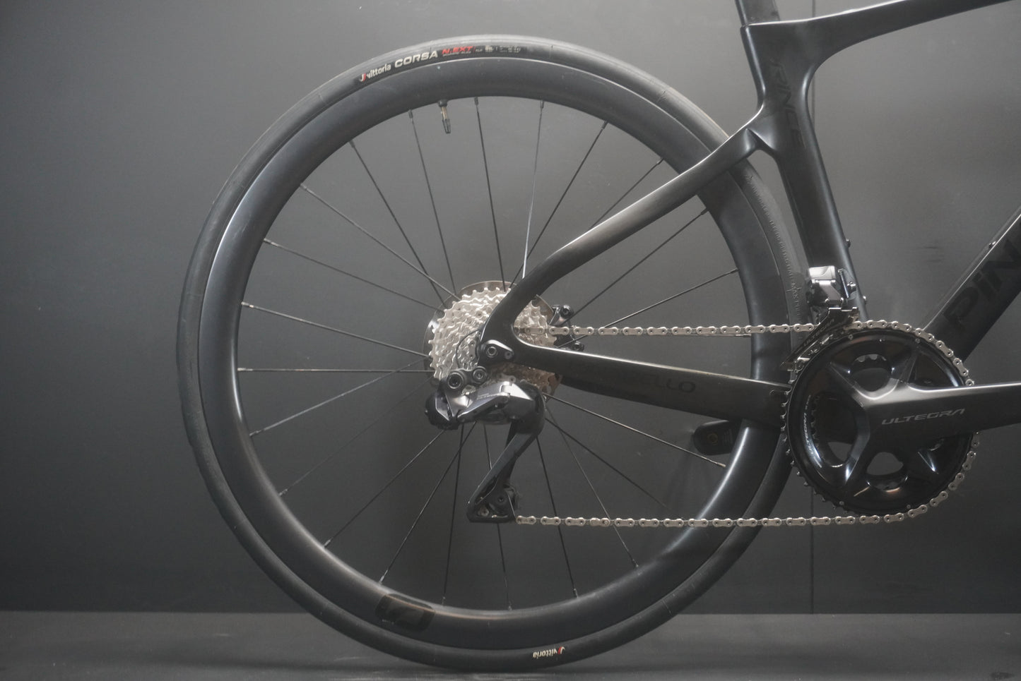 Pinarello Prince Ultegra Di2 Carbon Disc Road Bike 2023 - 46cm