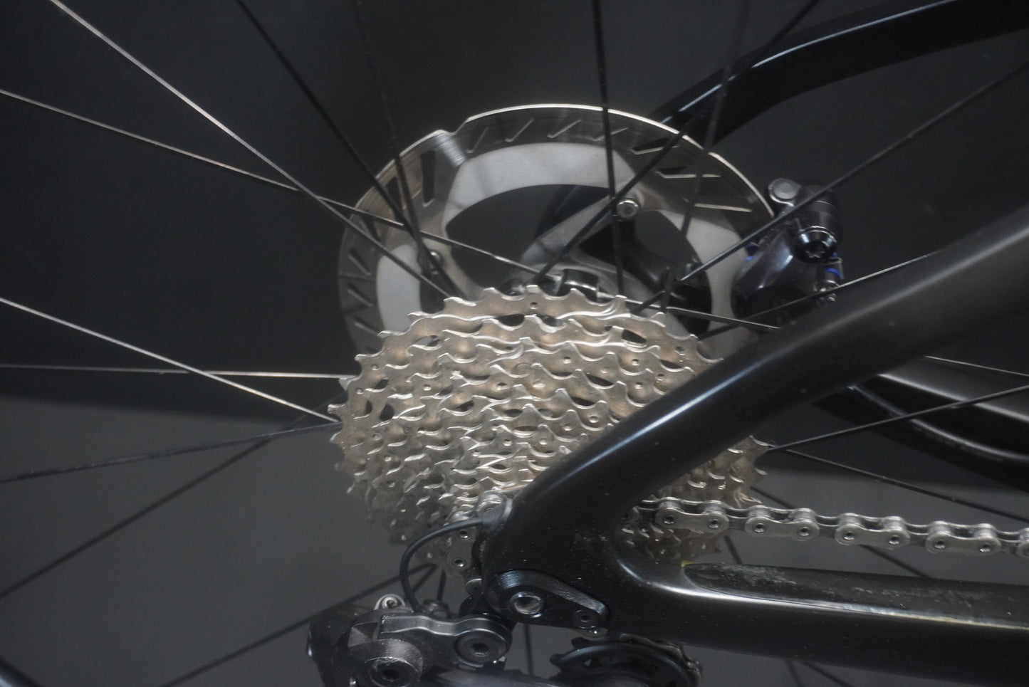 Pinarello Prince Ultegra Di2 Carbon Disc Road Bike 2023 - 46cm