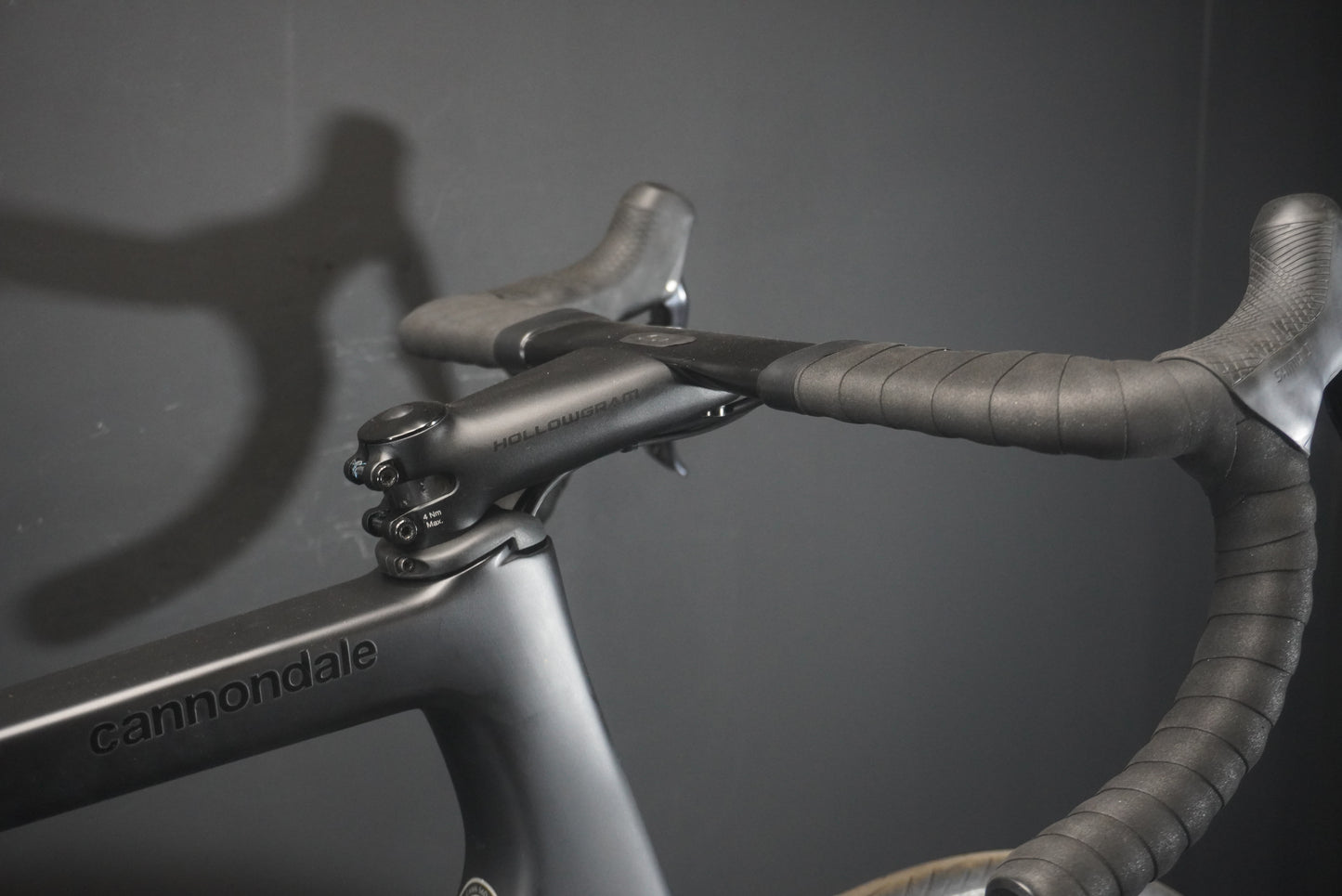 Cannondale Supersix Evo Di2 Carbon Disc Road Bike 2022 – 58cm