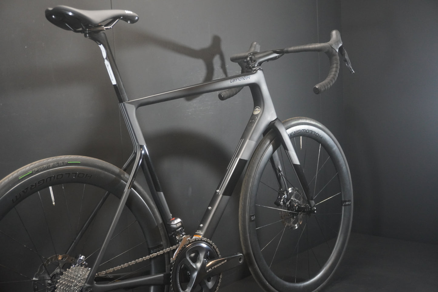 Cannondale Supersix Evo Di2 Carbon Disc Road Bike 2022 – 58cm