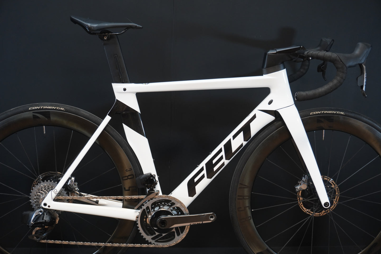 Felt AR Advanced SRAM Red AXS Carbon Disc Road Bike 2023 - 54cm