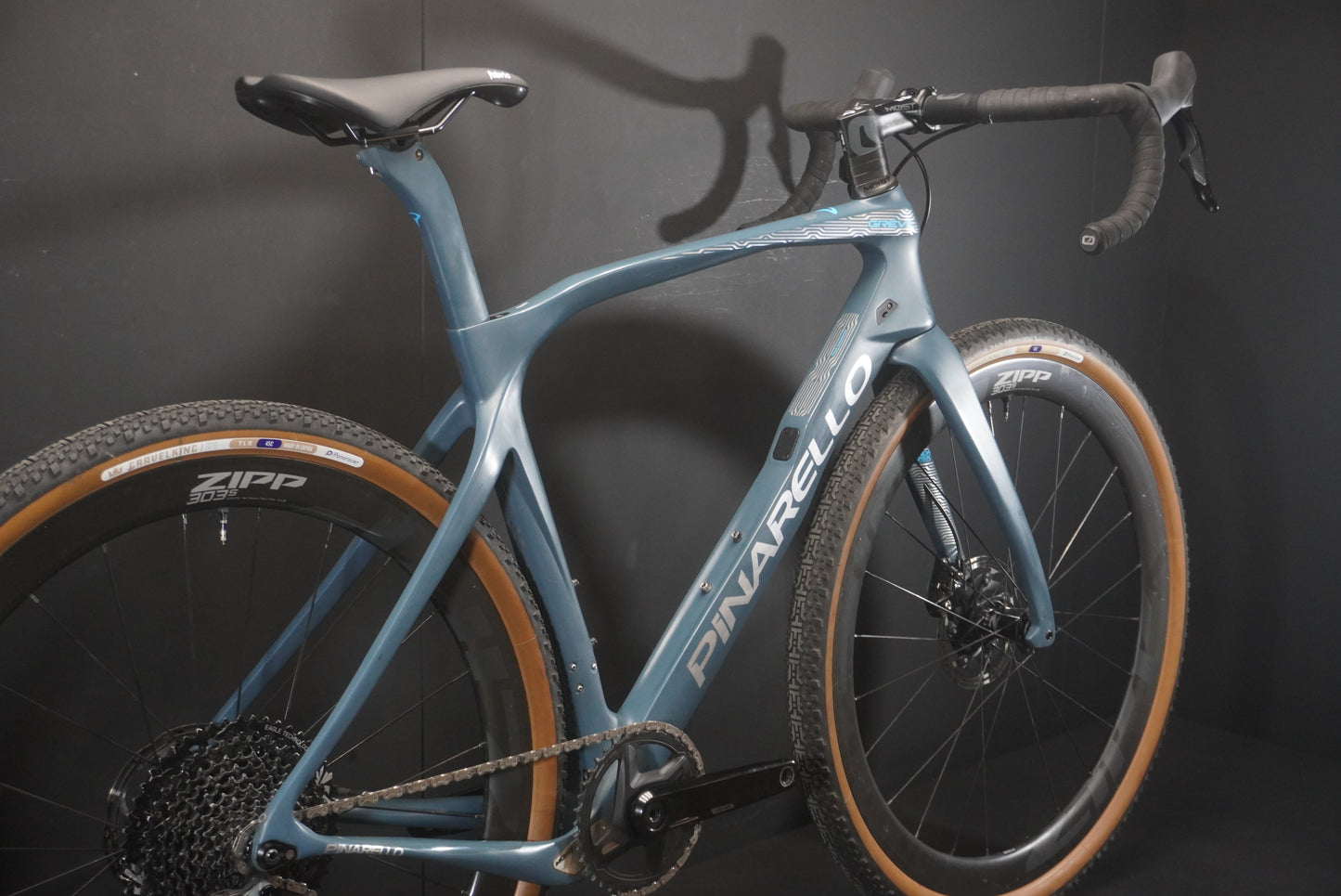 Pinarello Grevil AXS Zipp 303s Carbon Disc Gravel Bike 2020 - 56cm - Big Upgrades!