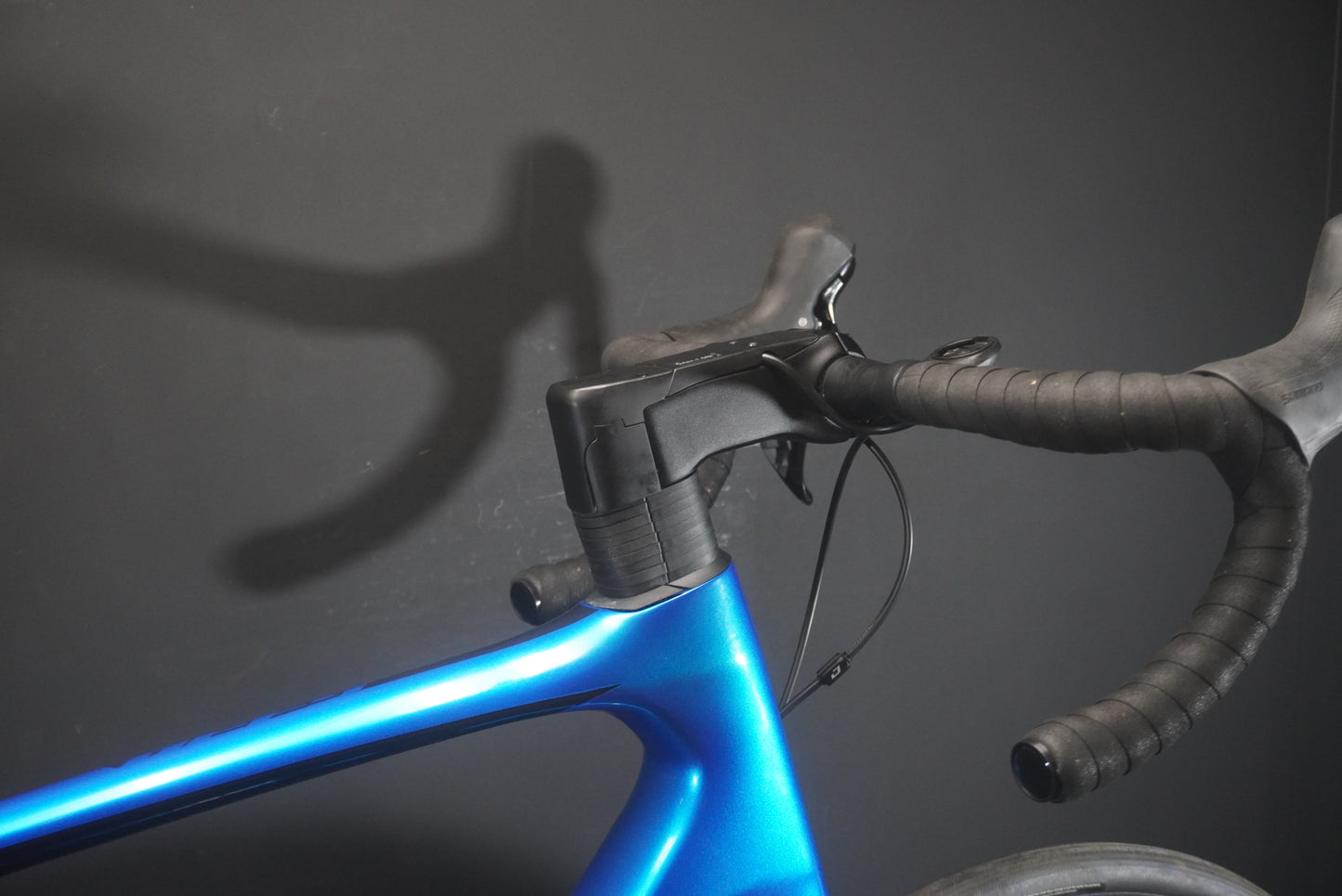 Giant Defy Advanced Pro 3 105 Carbon Disc Road Bike 2020 - M/L