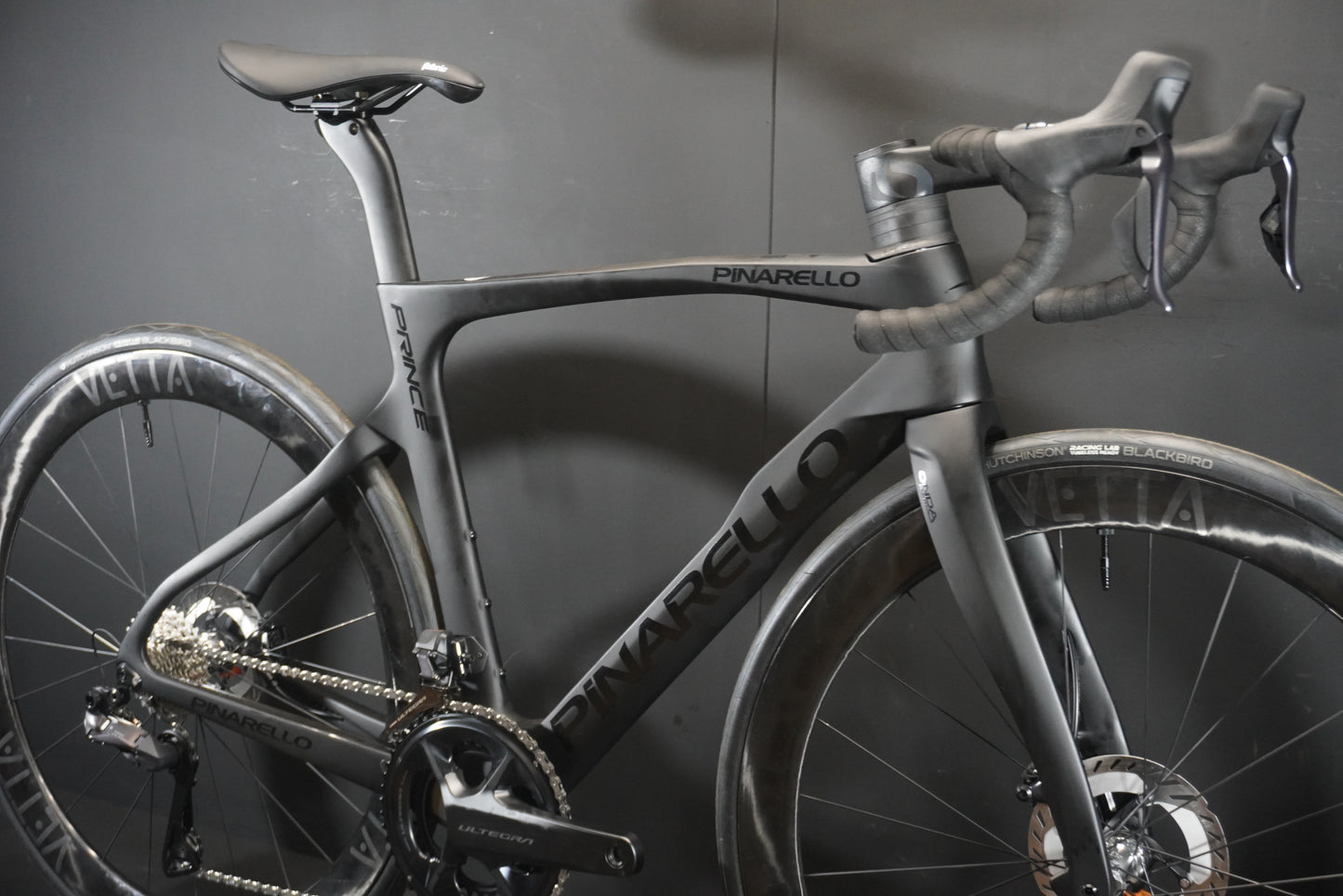 NEW Pinarello Prince TiCR Ultegra Di2 Carbon Disc Road Bike 2023 - 515mm - Full Warranty