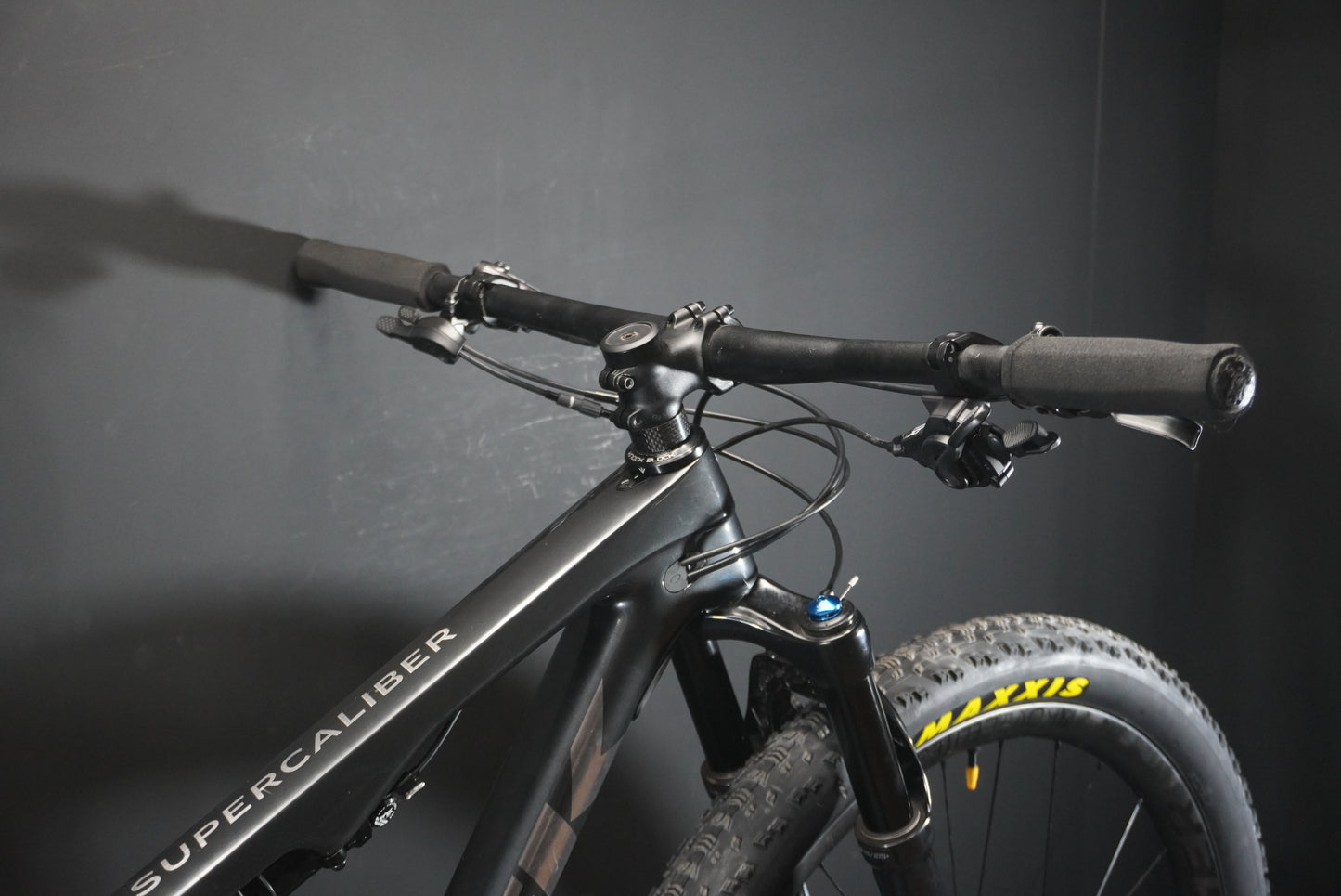 Trek Supercalibre 9.7 Full Suspension Carbon MTB 2022 - Medium