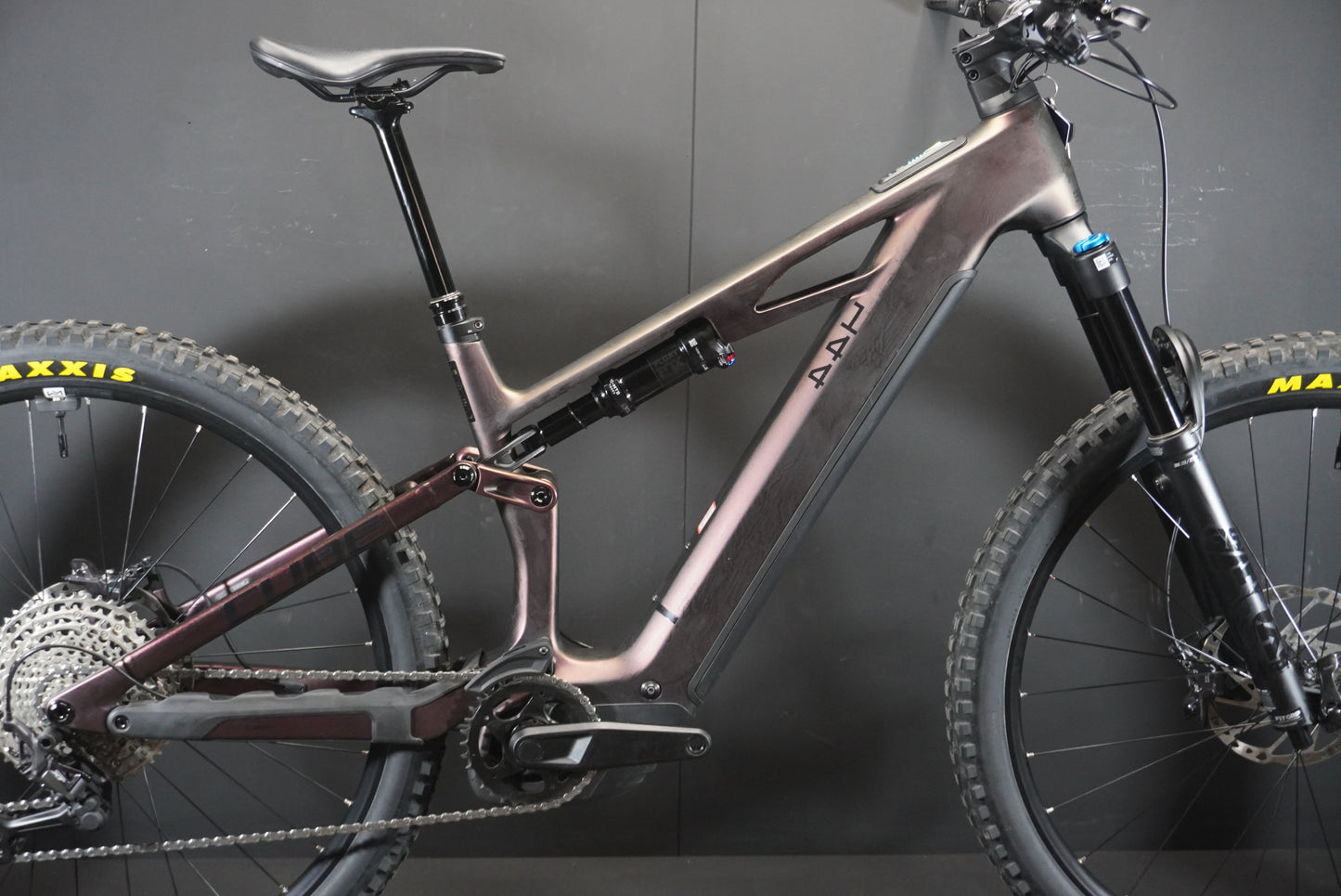 Cube Stereo Hybrid ONE44 HPC SLX 800Wh E-MTB 2025 - Large - 186 Miles