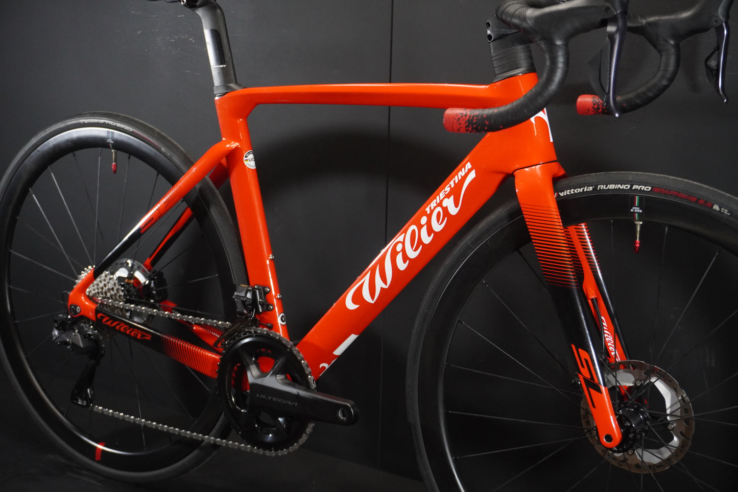 Wilier Cento 10 SL Di2 Carbon Disc Road Bike 2022 - Small