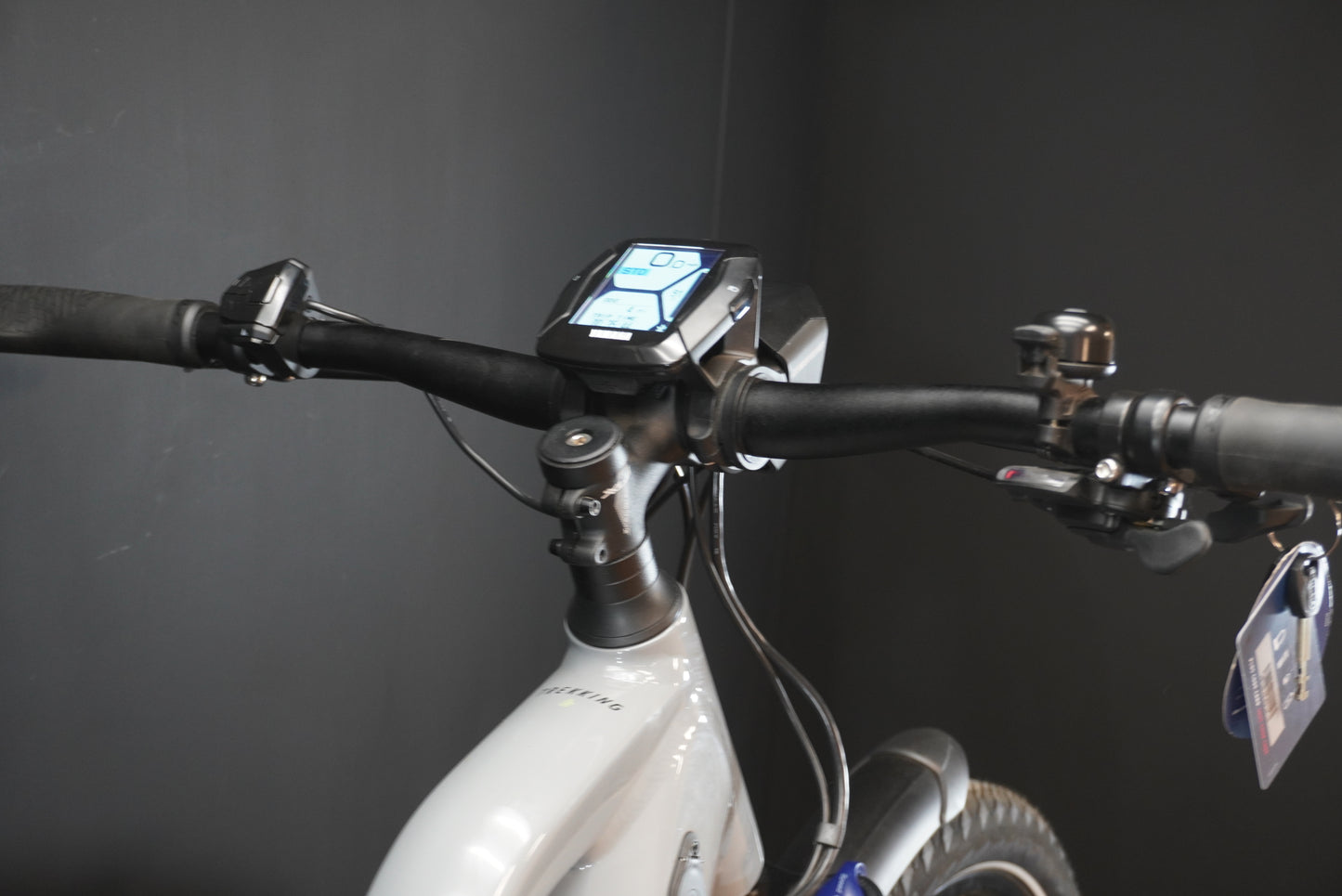 Haibike Trekking 6 Mid 500Wh Electric Hybrid Bike - Small - 4 Miles