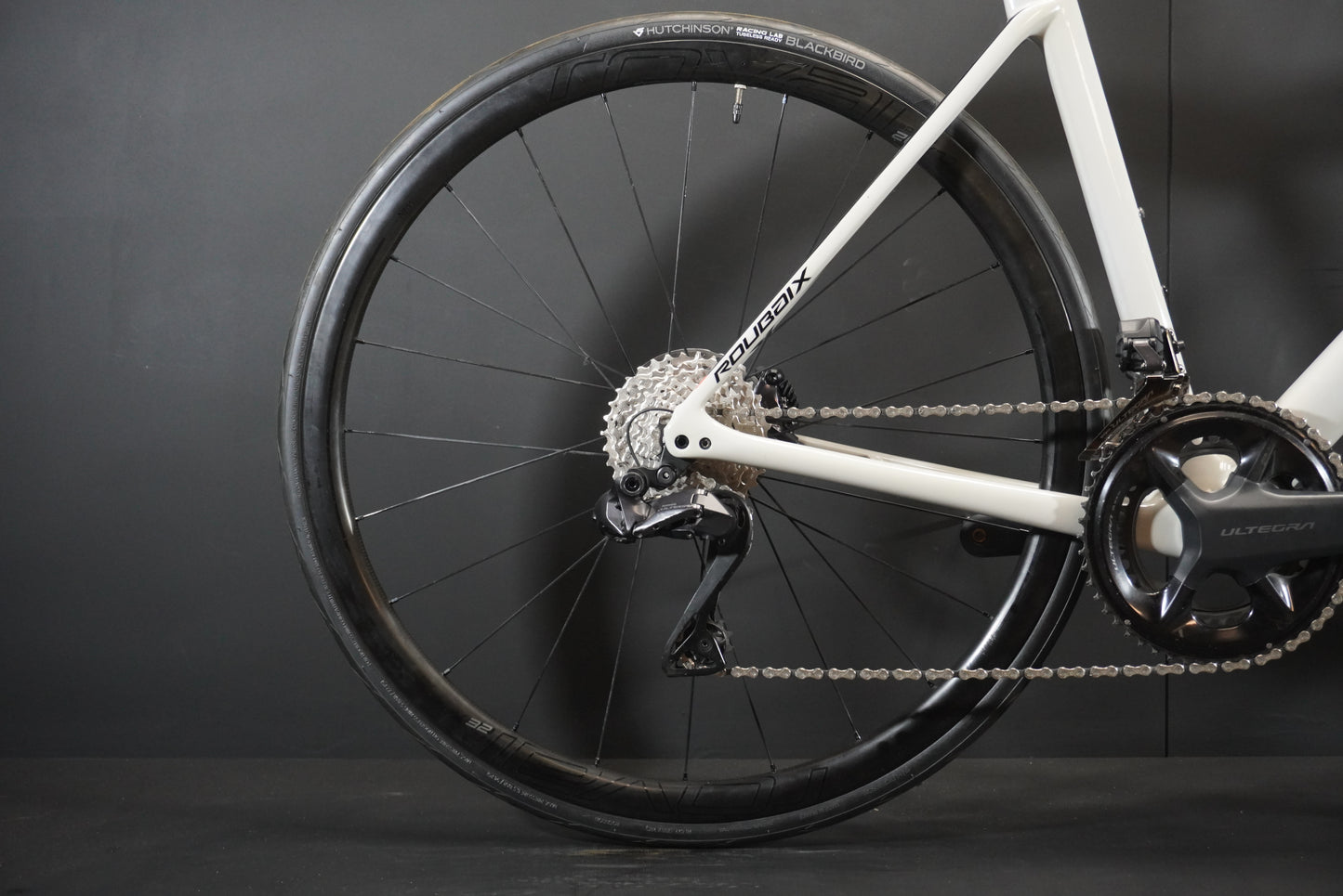 S-Works Roubaix Ultegra Di2 Carbon Disc Road Bike 2020 - 58cm