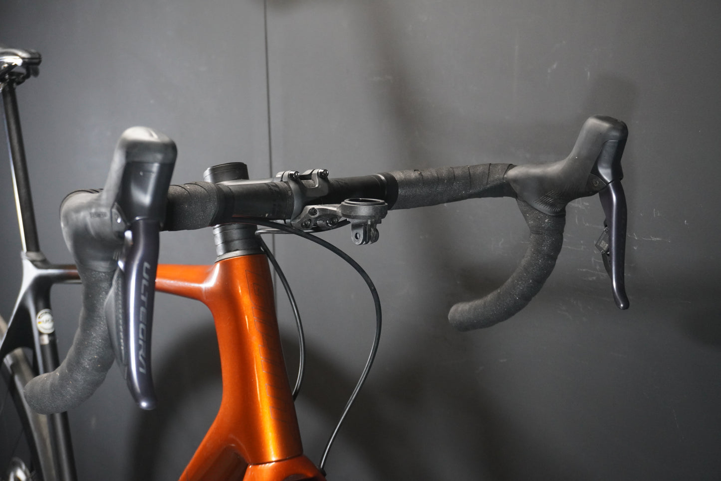 Giant TCR Advanced Pro 0 Di2 Carbon Disc Road Bike 2022 - Large