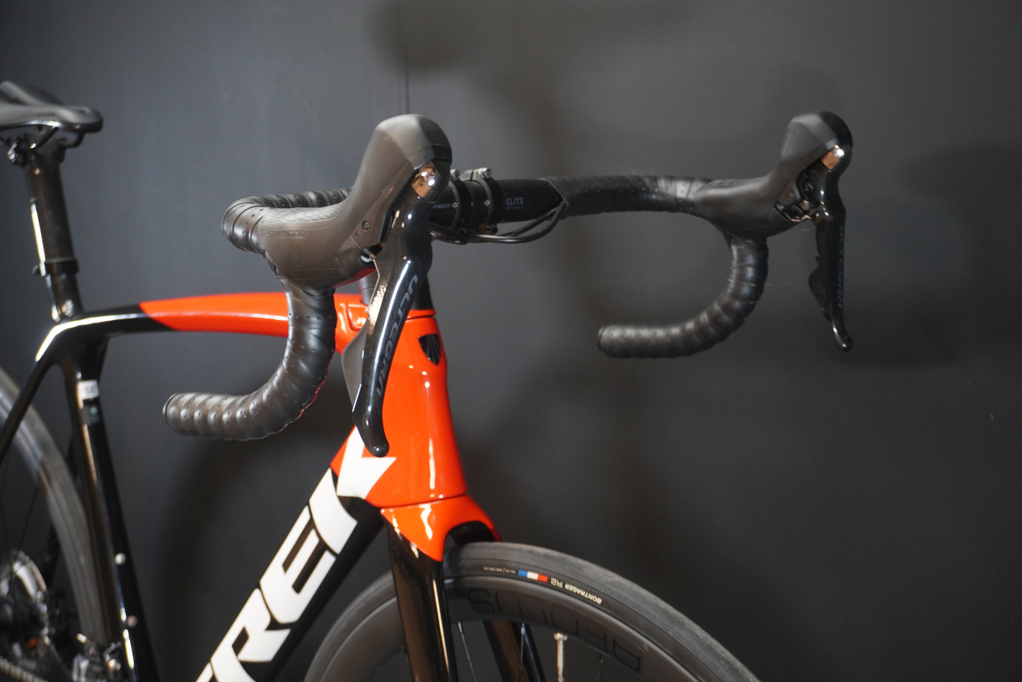 Trek Emonda SL6 Pro Carbon Disc Road Bike 2021 - 56cm