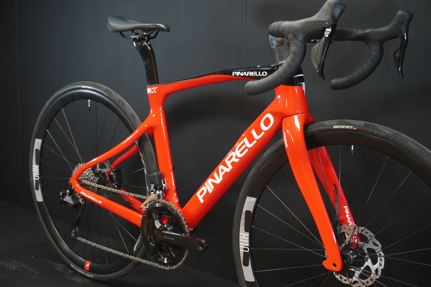 Pinarello X3 105 Di2 Carbon Disc Road Bike 2023 - 46cm