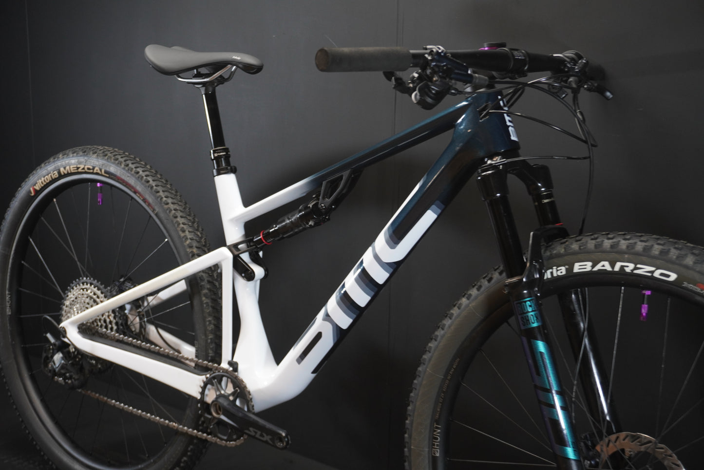 BMC Fourstroke Three Full Suspension XC Carbon Mountain Bike 2023 - Medium