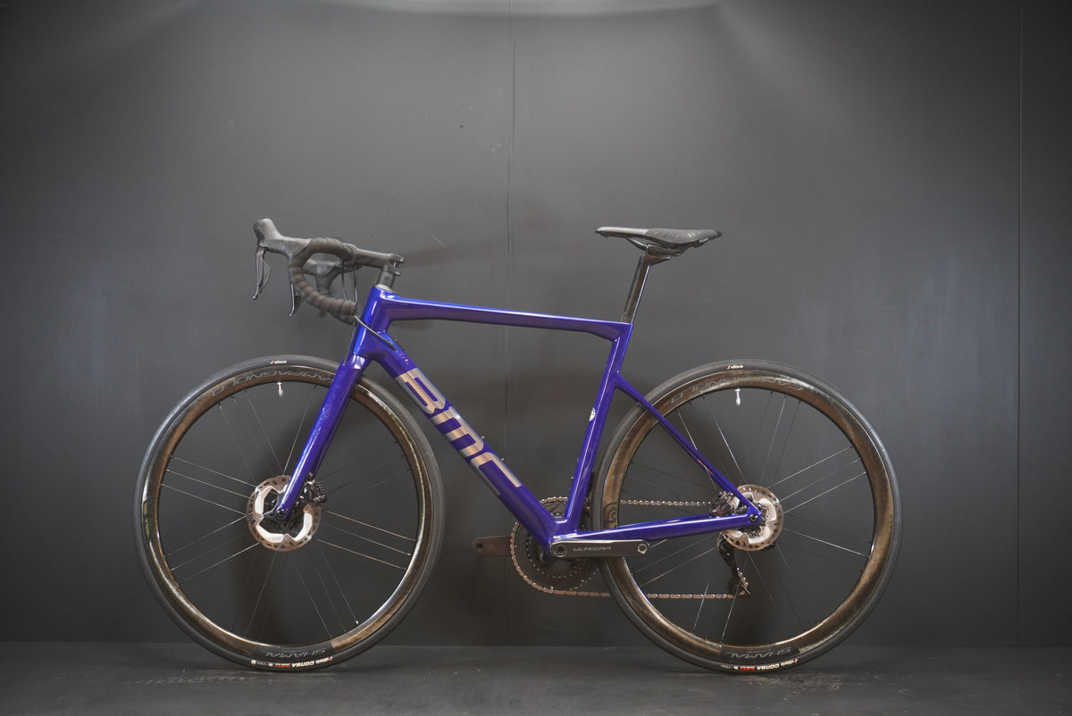 BMC Teammachine SLR3 Ultegra Di2 Carbon Disc Road Bike 2023 - 54cm