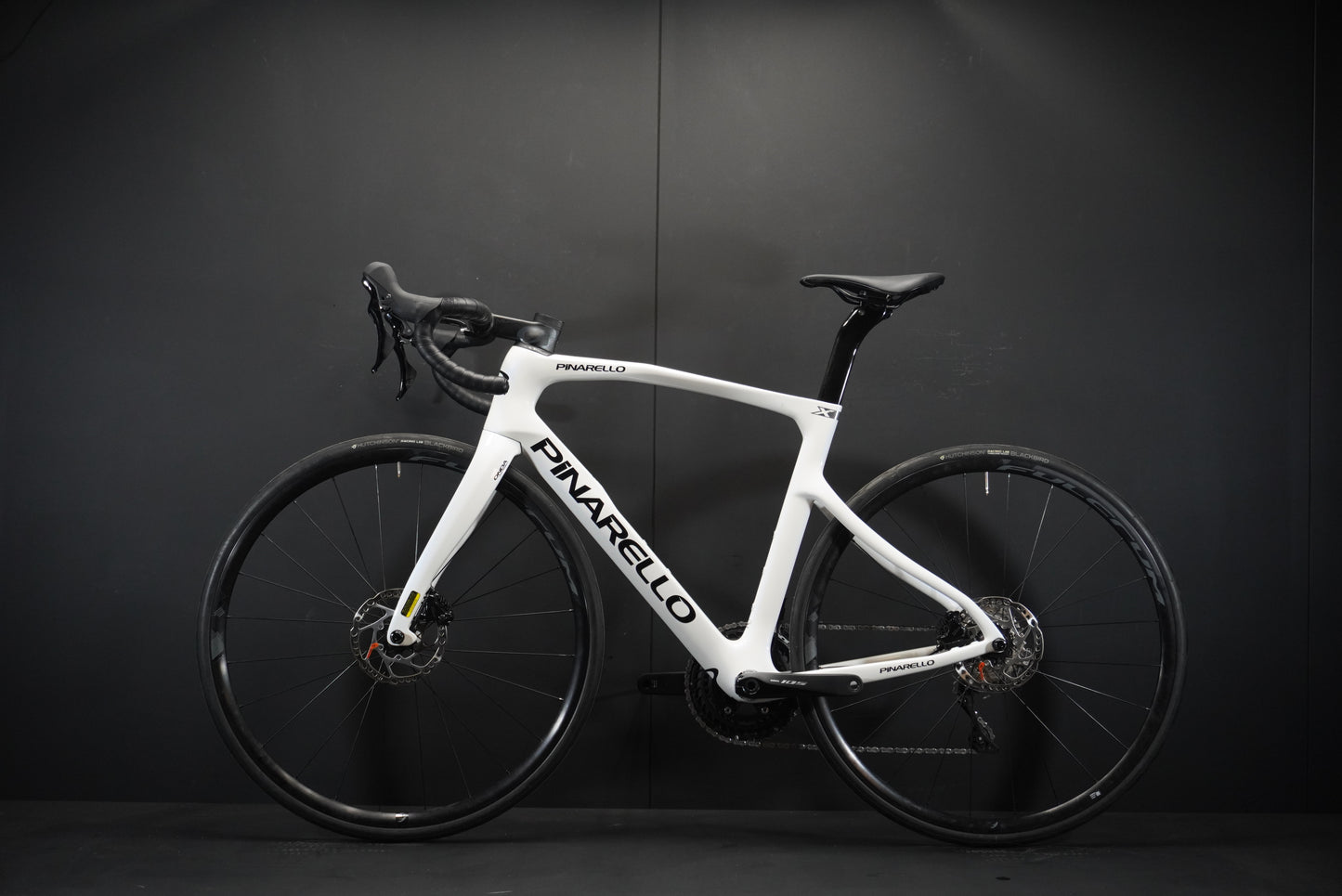 Pinarello X1 105 Carbon Disc Road Bike 2024 - 515mm