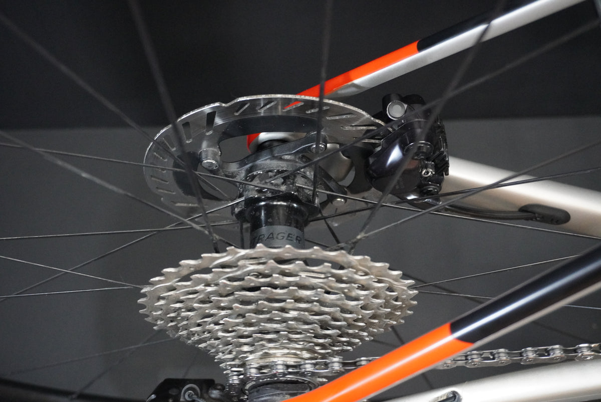 Trek Madone SL7 Gen 8 Ultegra Di2 Carbon Disc Road Bike 2024 - Medium