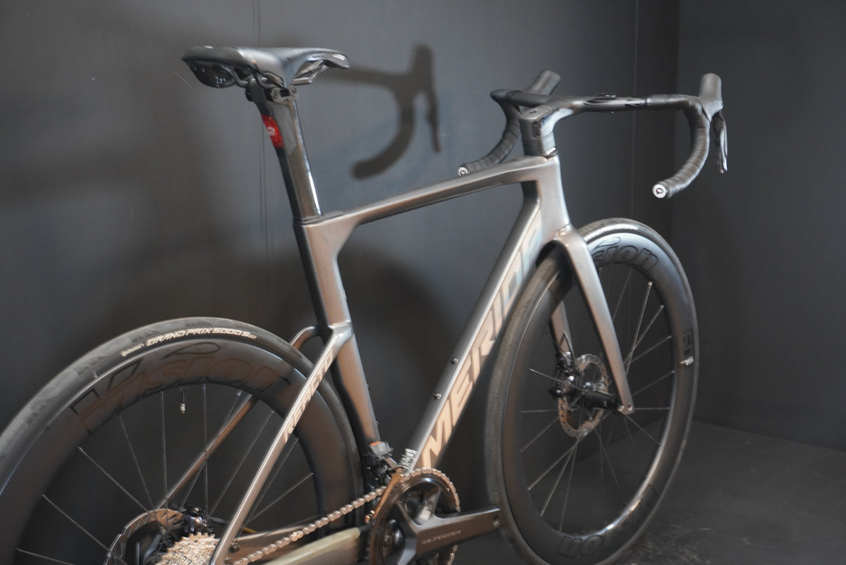 Merida Reacto Team Ultegra Di2 Carbon Disc Road Bike 2024 - Small