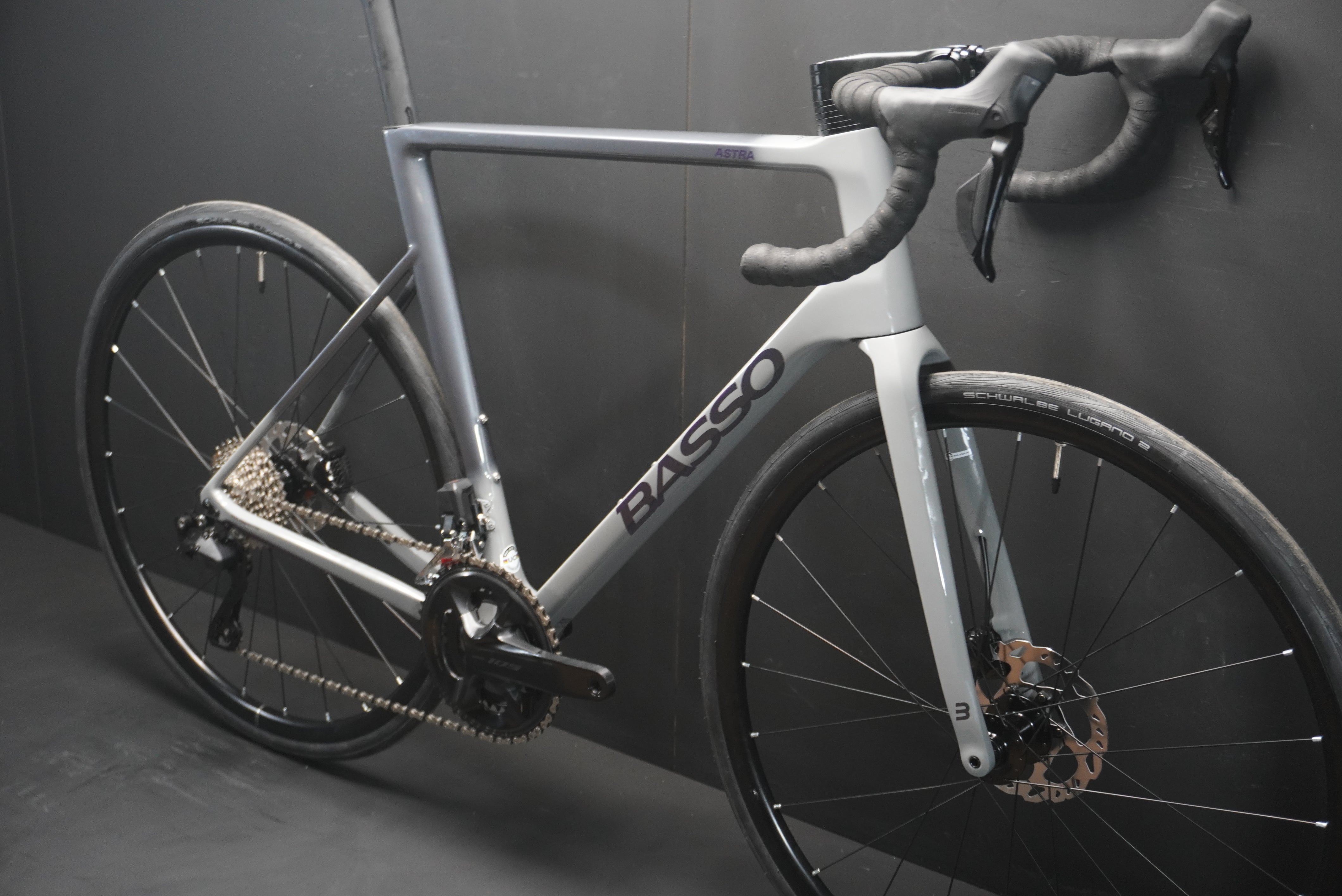 NEW Basso Astra 105 Di2 Carbon Disc Road Bike Grey 2025 - Various Size