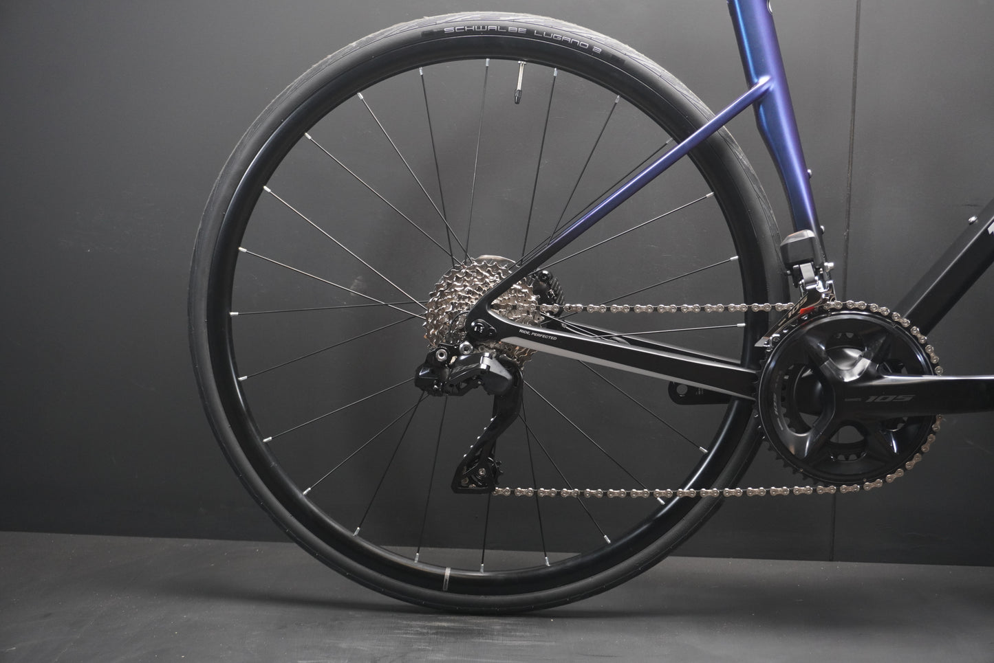 NEW Basso Astra 105 Di2 Carbon Disc Road Bike Chameleon 2025 - Various Sizes - Full Warranty