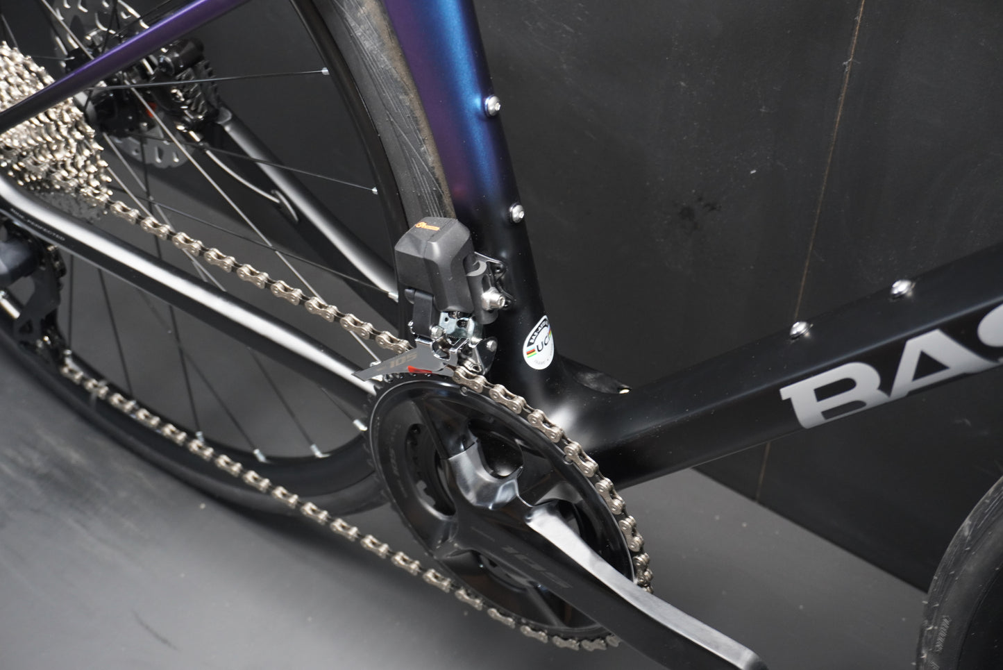 NEW Basso Astra 105 Di2 Carbon Disc Road Bike Chameleon 2025 - Various Sizes - Full Warranty