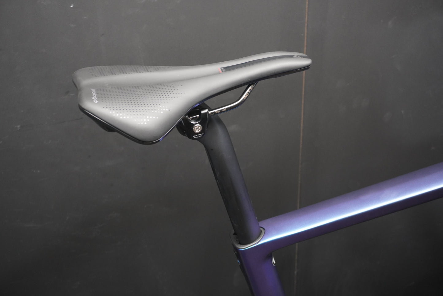 NEW Basso Astra 105 Di2 Carbon Disc Road Bike Chameleon 2025 - Various Sizes - Full Warranty