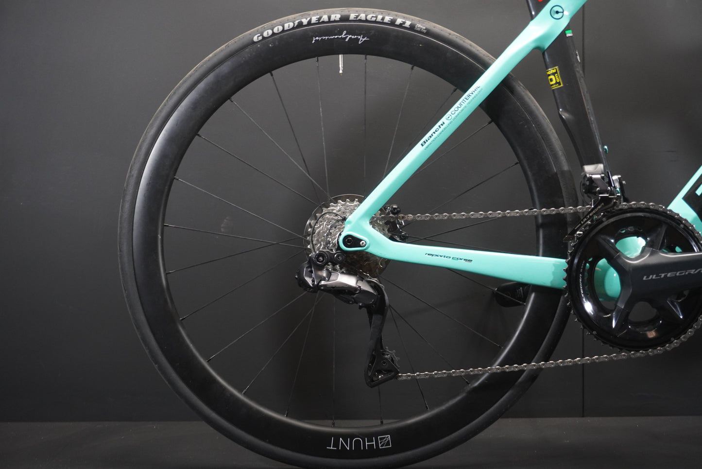 Bianchi Oltre CV XR4 Di2 Carbon Disc Road Bike 2021 - 50cm