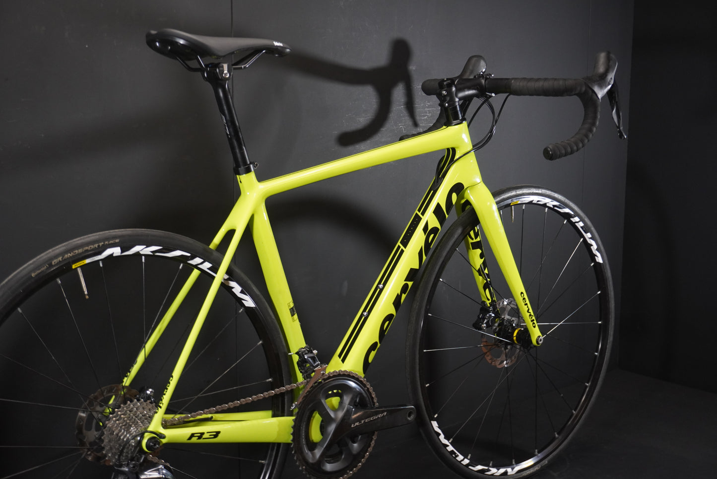 Cervelo R3 Ultegra Carbon Disc Road Bike 2019 - 54cm