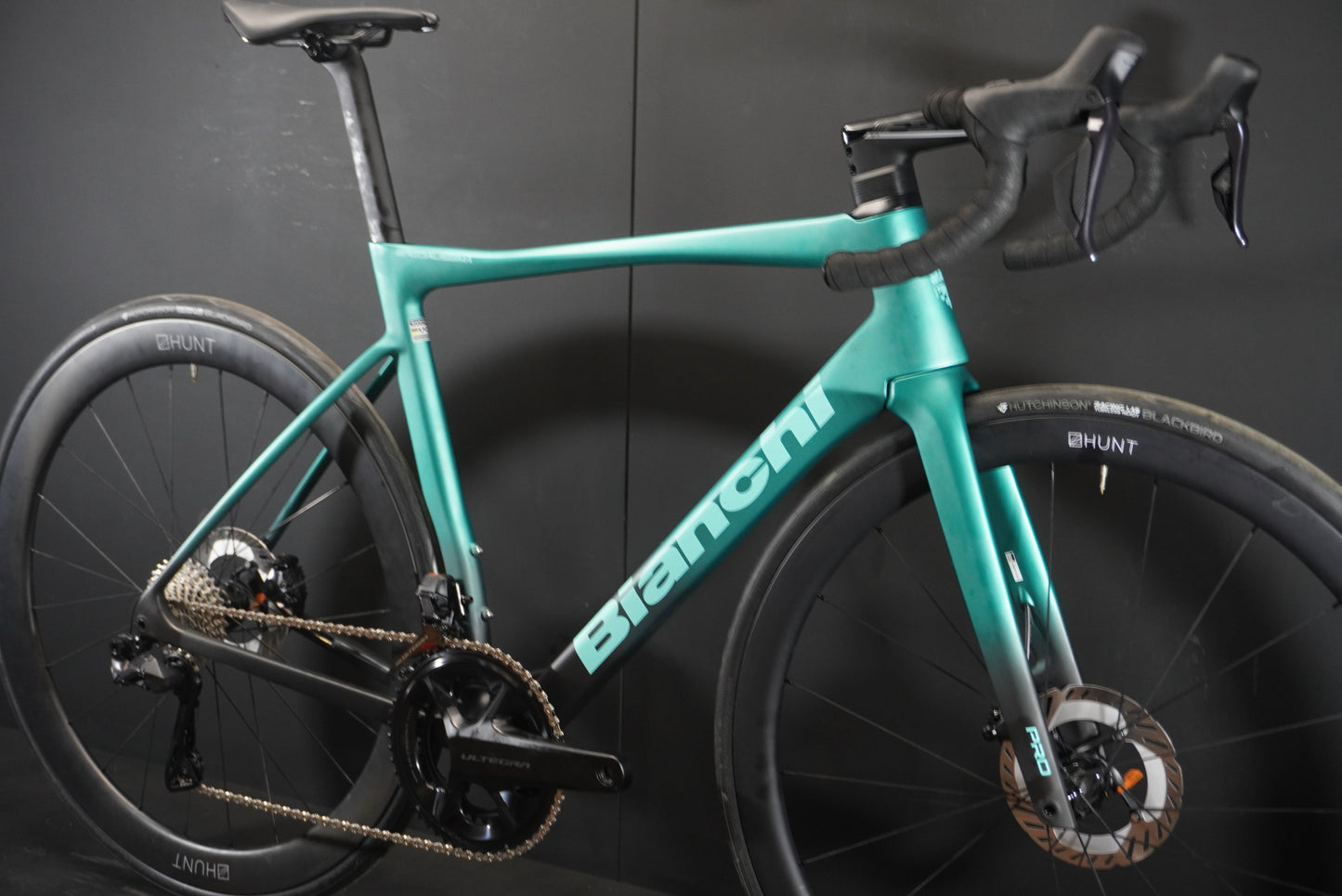 Bianchi Specialissima Pro Ultegra Di2 Carbon Disc Road Bike 2025 - 55cm