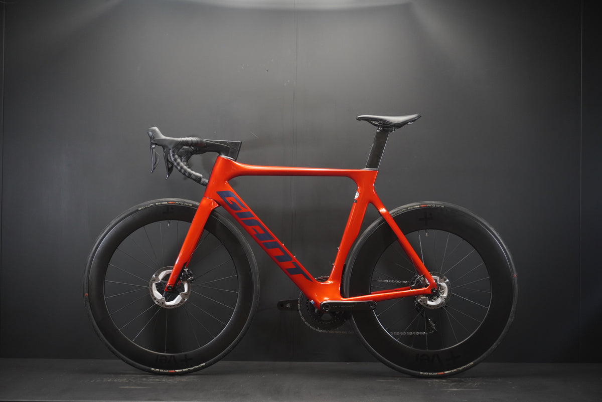 Giant Propel Advanced 2 Carbon Road Bike 2022 UPGRADED! - M/L