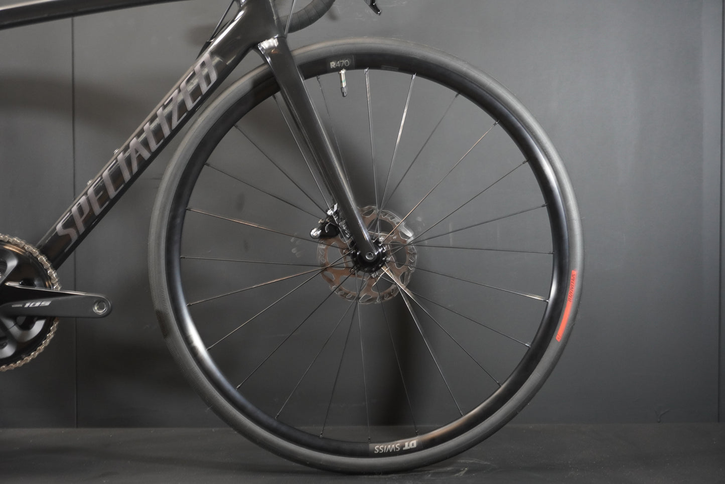 Specialized Tarmac SL6 Sport 105 Carbon Disc Road Bike 2023 - 52cm