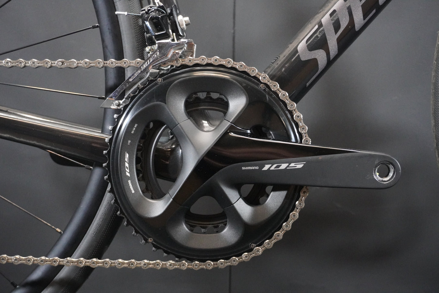 Specialized Tarmac SL6 Sport 105 Carbon Disc Road Bike 2023 - 52cm